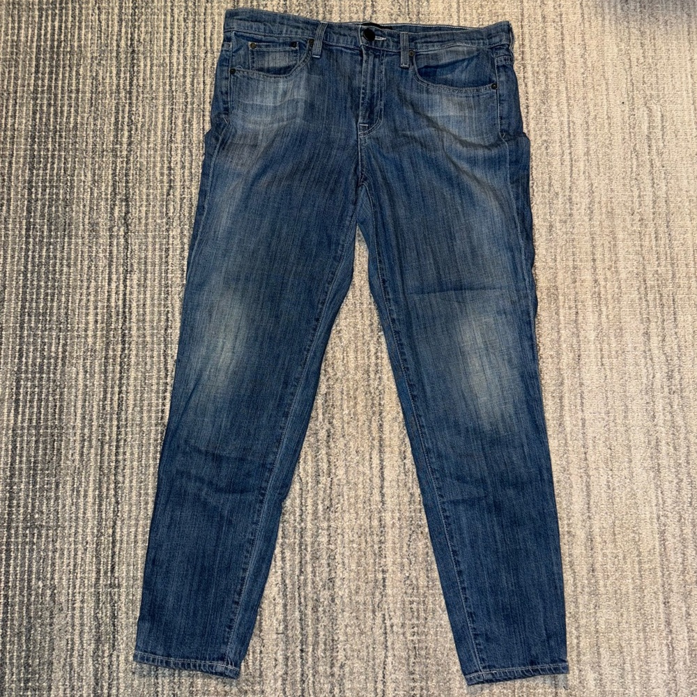 VINCE "Mason" Relaxed Boyfriend Jean - Size 28